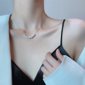 Chaîne de pull 45 cm en argent S925 avec pendentif en forme de fleur de perle d'eau douce Aurora de qualité 5A, 5-6 mm, blanc, vente en gros Luoluotong - Product Image 3