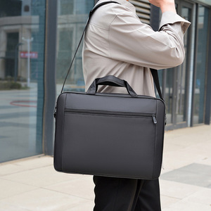 Sac à bandoulière de créateur grande capacité pour affaires, sacoche de mode, haute qualité, personnalisable pour le travail et l'usage quotidien, sacs à dos, sacs pour ordinateur portable - Product Image 6