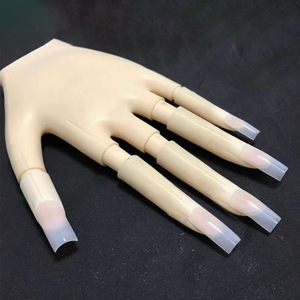 Uso de salón Modelo de mano de práctica realista para entrenamiento de <span class=keywords><strong>uñas</strong></span> acrílicas Material plástico Práctica de Arte de <span class=keywords><strong>uñas</strong></span> - Product Image 1