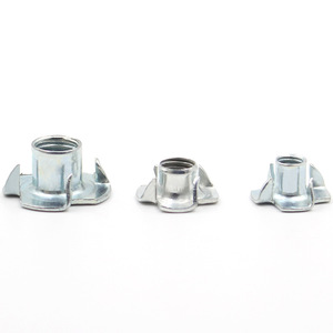 Clavos de Cuatro Puntas para Muebles M6 M8 M10, Fijaciones de Acero al Carbono para Paneles de Madera, Diseño Industrial - Product Image 5