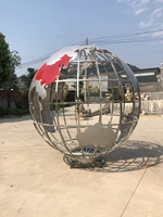 Vente chaude d'usine fait à la main personnalisé moderne extérieur jardin haut de gamme en métal en acier inoxydable globe art sculpture