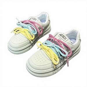 Chaussures d'hiver blanches pour femmes 2025 – Nouveau style, semelle souple en éponge, lacets, tige en PU, chaussures décontractées tendance pour étudiantes - Product Image 3