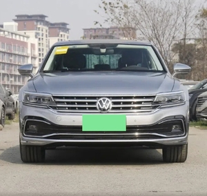 Auto Usado Phideon SAIC 380TSI Edición Premium Sedán 4 Puertas 5 Plazas Caja de Cambios Automática R18 Volante a la Izquierda Techo Panorámico de Cuero - Product Image 1