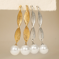 Pendientes de Perlas con Textura Metálica Trenzada de Acero Inoxidable Hipoalergénico CLIORO para Mujer, Joyería Diaria para Fiestas