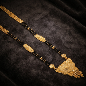 Colgante Mangalsutra de mujer chapado en oro tradicional para aniversario de boda joyería hecha a mano con Chapado En Oro Laminado - Product Image 2