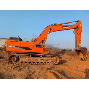 Excavatrice sur chenilles Doosan DH300LC-7 d'occasion fiable, 30 tonnes, avec moteur et pompe pour grands projets de construction - Product Image 1