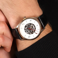 Montre automatique pour homme personnalisée en gros, modèle Xzander 1924, bracelet en cuir de crocodile noir, édition de luxe de haute qualité.