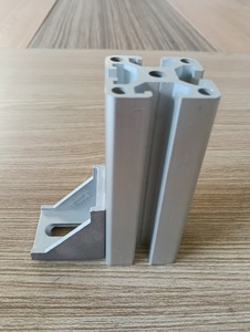 Profilo industriale alluminio acciaio pressofuso 90 gradi staffa triangolo ad angolo retto fisso collegamento codice 30 <span class=keywords><strong>40</strong></span> 45 - Product Image 4