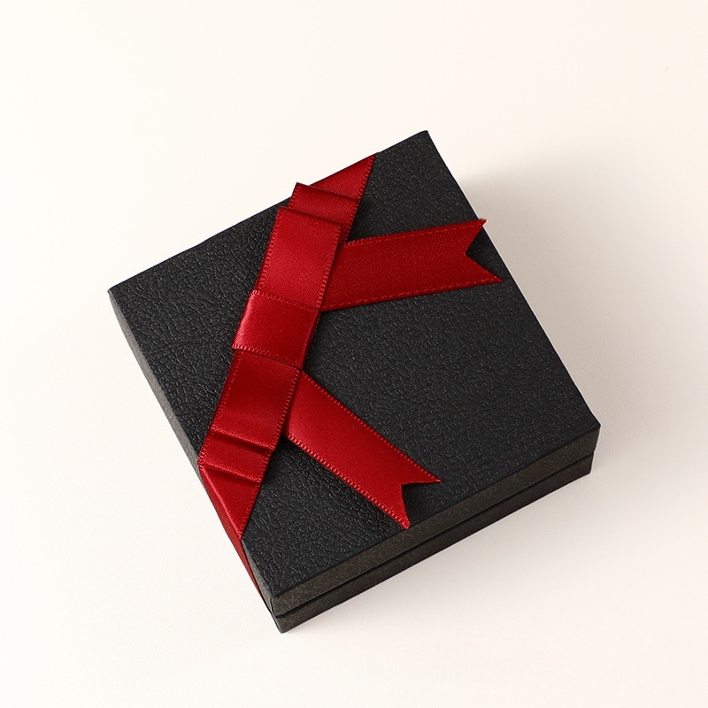 Noeud noir + rouge