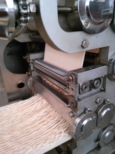 เครื่องตัดบะหมี่กึ่งสำเร็จรูปเครื่องตัดบะหมี่กึ่งสำเร็จรูปแบบย้อนกลับ SS316จากผู้ผลิต<span class=keywords><strong>ญี่ปุ่น</strong></span> - Product Image 6