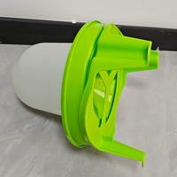 Mangeoire et abreuvoir automatiques pour poulets de style européen, 1,5 L, 3 L, 6 L, en plastique de haute qualité avec pieds amovibles