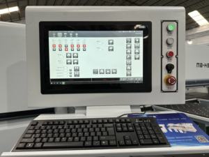 <span class=keywords><strong>Sega</strong></span> <span class=keywords><strong>a</strong></span> Pannello CNC Verticale Automatica <span class=keywords><strong>con</strong></span> <span class=keywords><strong>Sega</strong></span> <span class=keywords><strong>a</strong></span> <span class=keywords><strong>Nastro</strong></span> Reciprocante e Tavolo Scorrevole Elettrico per Lavorazione del Legno - Product Image 2