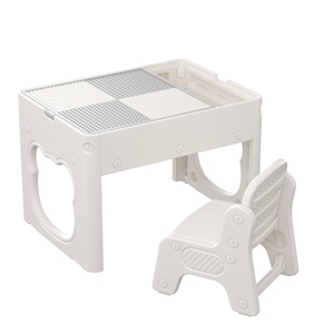 Tavolo Gioco Educativo Multifunzionale in Plastica per Bambini, Design Moderno Quadrato per Uso Domestico, per Ragazzi e Ragazze - Product Image 1