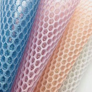 Tissu en maille hexagonale 100D en polyester double face, doux, respirant et extensible pour sacs et chaussures de filles - Product Image 1