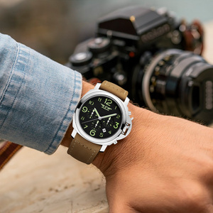 Reloj de Pulsera PINDU para Hombre, Cronógrafo de Cuarzo, Resistente al Agua, Correa de Cuero Luminosa, con Indicador de Fecha, para Negocios y Actividades al Aire Libre - Product Image 1