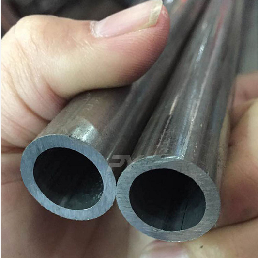 Length Adjustment Automatic Pipe Cutting Machine For Heat Shrinkage Bush