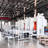 Ligne de production entièrement automatique de poinçonnage de contenants en aluminium pour barquettes, boîtes, assiettes et plats jetables