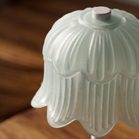 Lampe de table sans fil rechargeable à commande tactile USB-C LED avec abat-jour en verre Lys des Valles pour chambre, restaurant, décoration de mariage