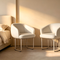 Chaise de maquillage en cuir blanc de luxe léger, chaise à dossier minimaliste nordique, chaise de coiffeuse domestique/chaise de négociation
