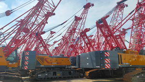 Grue sur chenilles SCI1500A de 150 tonnes avec une longueur de flèche de 76 m et un moment de levage de 750 t·m pour les projets de grande envergure - Product Image 4
