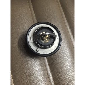 เทอร์โมสตัทน้ำหล่อเย็นเครื่องยนต์ 82 17670-63J00 สำหรับ Suzuki Vitara Swift Sx4 - Product Image 4