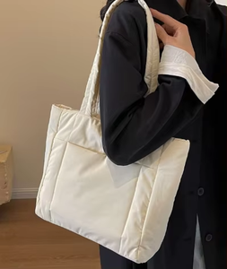 Solid Color Polyester <b>Handbag</b> 2026 New Trending Tote Bag for Female Students Large Capacity Single Shoulder Zipper - Product Image 4