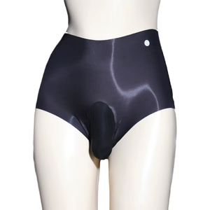 Slip da Uomo Lucidi Effetto Olio, Senza Cuciture, in Seta Ghiaccio, Sensazione Nuda, Mutande a Vita Alta Sexy Ultra-Sottili Trasparenti - Product Image 1