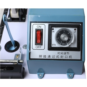 La machine à sceller automatique à commande au pied pour <span class=keywords><strong>les</strong></span> emballages alimentaires complète automatiquement le travail de scellement en appuyant sur la pédale - Product Image 3