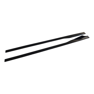 Faldones Laterales BMW de Material ABS en Negro Brillante, Fácil Instalación para la Serie F87 M2 2014-2019 - Product Image 5