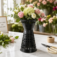 Support portable en plastique pour bouquet de fleurs, tube en forme de flèche, base stable, taille personnalisée, emballage pour fleuristes