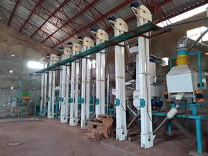 Máquina comercial de molienda y pulido de arroz Estructura compacta de 25 toneladas por día con nuevo motor para industrias agrícolas Hecho en China - Product Image 3