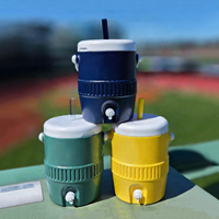 Seau à Boissons en Plastique Personnalisable avec Logo, Mini Glacière Portable pour Stade avec Paille et Robinet pour l'Extérieur