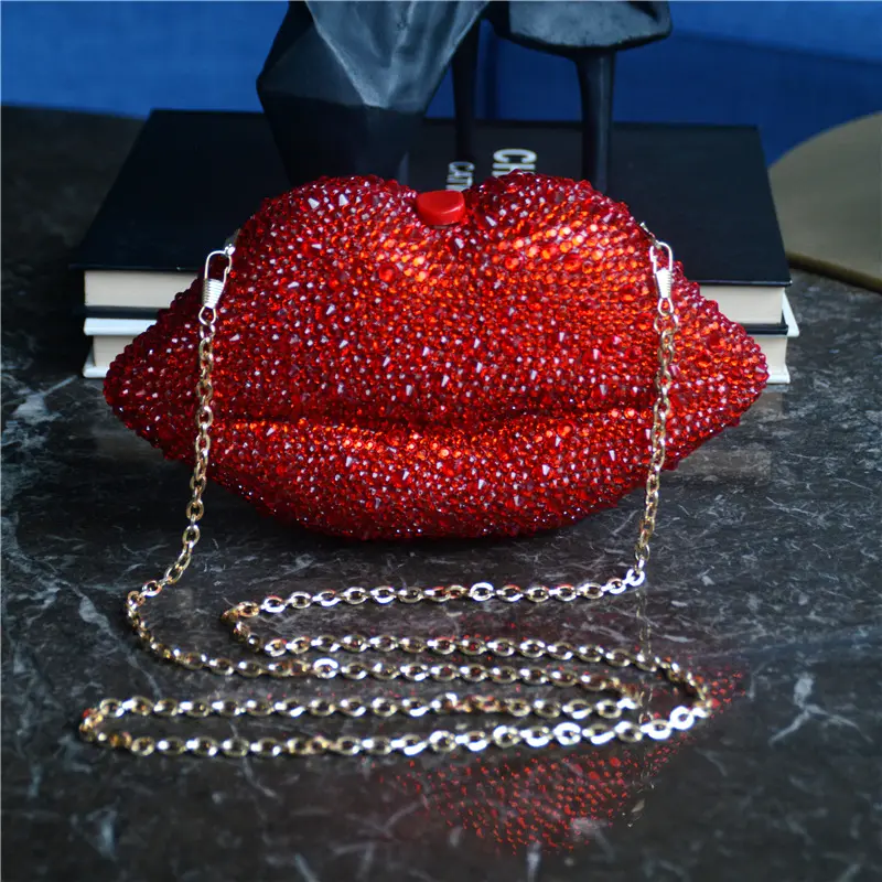 حقيبة يد حفلات فاخرة من حجر الراين مع شفاه حمراء كبيرة إبداعية كريستالية ماسية على شكل صوفي