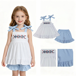 Conjunto de Boutique al por Mayor para Niñas Pequeñas: Top Túnica con Volantes y Tirantes Bordados Estilo Americano y Pantalones Cortos Azules para el 4 de Julio - Product Image 1