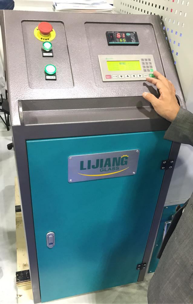 PLC Automatic Butyl Extruder Machine For Insulating Glass