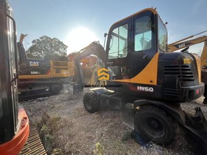 Excavadora <span class=keywords><strong>de</strong></span> Ruedas Hyundai R60W Usada <span class=keywords><strong>de</strong></span> 6 Toneladas, Perfecta <span class=keywords><strong>para</strong></span> <span class=keywords><strong>Trabajos</strong></span> Agrícolas y <span class=keywords><strong>de</strong></span> Construcción Pequeña - Product Image 5