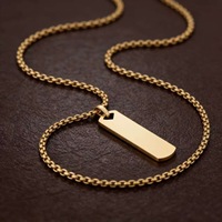 Nouveau pendentif carré en acier inoxydable 3D personnalisé gravé au laser Dina avec chaîne de perles, argent/or 18 carats, tendance