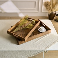 Innova Home Decor Rustikales Holz geschnitztes Rechteck Serviert ablett 2er-Set Groß für Wohnzimmer und Schmuck