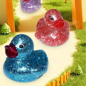 Jouet Nouveau et Très Vendu : Canard Mignon Pailleté Coloré de 3,5 cm pour l'Interaction Parent-Enfant et les Jeux de Sable pour Bébés de 0 à 24 Mois - Product Image 4