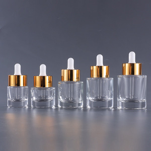 Botella <span class=keywords><strong>de</strong></span> vidrio redondo esmerilado transparente <span class=keywords><strong>de</strong></span> 30ml al por mayor, bomba <span class=keywords><strong>de</strong></span> tóner cosmética <span class=keywords><strong>de</strong></span> fondo grueso <span class=keywords><strong>de</strong></span> 1oz Con caja para <span class=keywords><strong>Colonia</strong></span> - Product Image 5