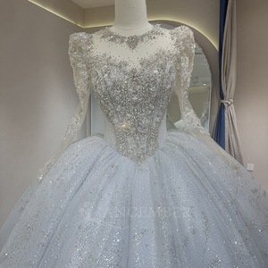 Robe de mariée civile DW0179, col bateau, dos nu, ornée de perles, de paillettes et de cristaux, personnalisée, de luxe, longueur ras du sol, imprimé floral - Product Image 1