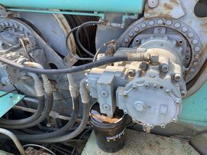 <span class=keywords><strong>Gru</strong></span> Cingolata Portuale Usata Kobelco 250T CKE2500 con Pompa e Motore del Cambio - Testata e Ispezionata in Vendita - Product Image 6
