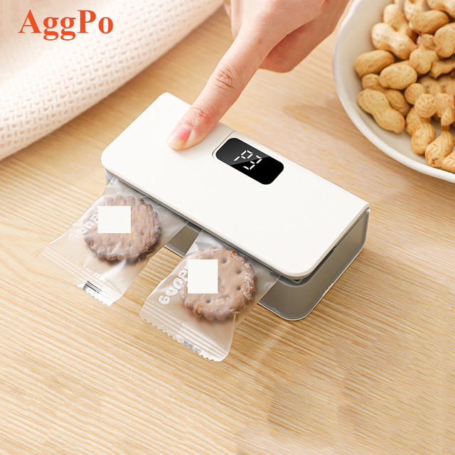 Dual-purpose Mini Snack-Bag Sealer Portable Moisture-Proof Food-Keeping Gadget with Multi-Speed Settings