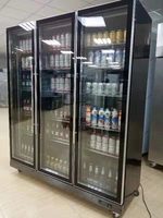 Réfrigérateur à boissons de 600 litres avec porte vitrée et refroidissement par air pour restaurant