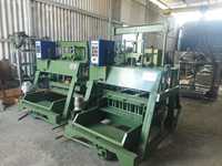 Machine à fabriquer des blocs LOTUS 860 à double vibrateur avec moteur et boîte de vitesses, poids 4000 kg, garantie 1 an, tension personnalisée