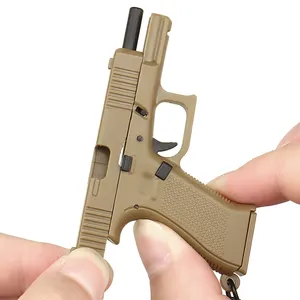 批发创意逼真可拆卸便携式武器吊坠G45迷你手枪模型塑料钥匙扣带模型玩具