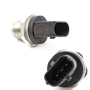 Sensor de Presión de Combustible Common Rail de Alto Rendimiento 0281006090 7420792328 8973615610 Piezas de Repuesto - Product Image 3