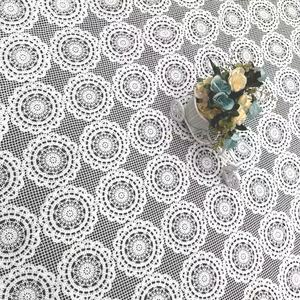 قماش بوليستر أبيض شبكة مربعة من نسيج الدانتيل المطرز قماش أنيق للفساتين غير الرسمية - Product Image 4