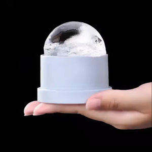 2025 Gefrier presse <span class=keywords><strong>Ice</strong></span> Ball Maker Form für große runde Craft Eisform Silikon Kunststoff Whisky Ball Sphere Silikon Eiswürfel schale - Product Image 4