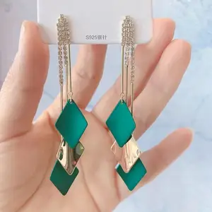 2021 Bán Chạy Thời Trang Đơn Giản Phụ Nữ Thiết Kế Thương Hiệu Nổi Tiếng Bông Tai Handmade Bông Tai Trang Sức